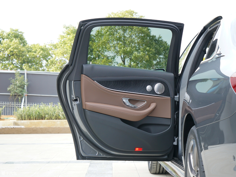 2018YE E 300L \ӕr