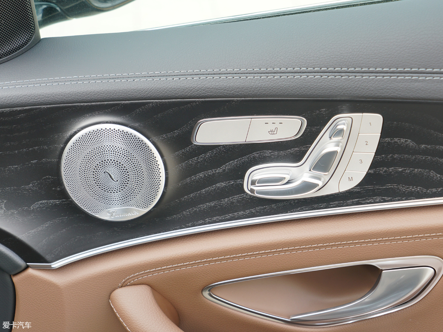 2018YE E 300L \ӕr