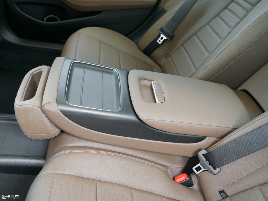 2018YE E 300L \ӕr