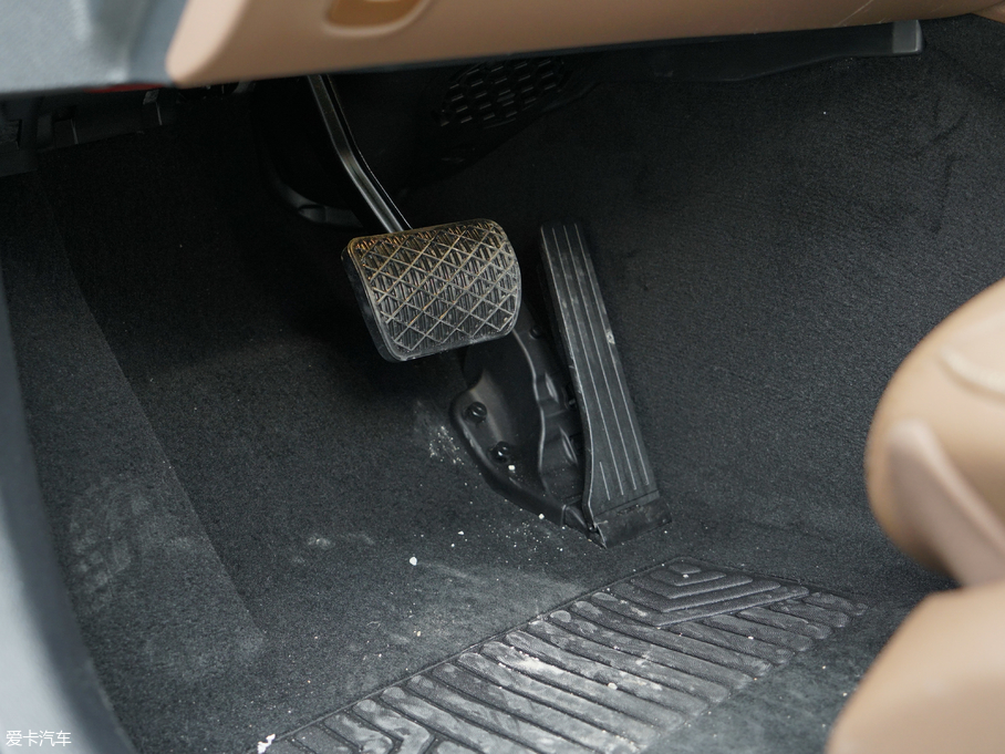 2018YE E 300L \ӕr