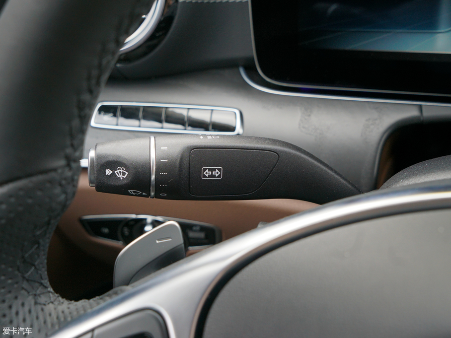 2018YE E 300L \ӕr