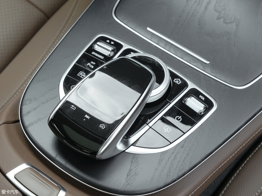 2018YE E 300L \ӕr