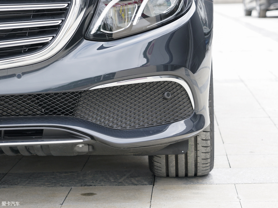 2018��YE�� E 200L 4MATIC