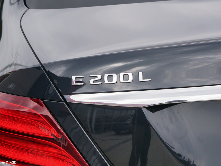 2018YE E 200L 4MATIC