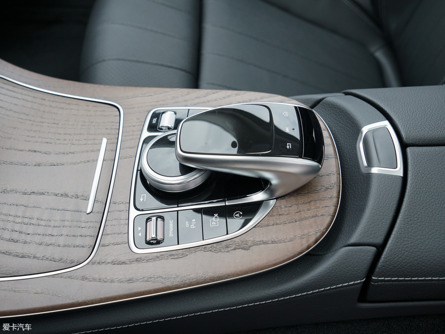 2018YE E 200L 4MATIC