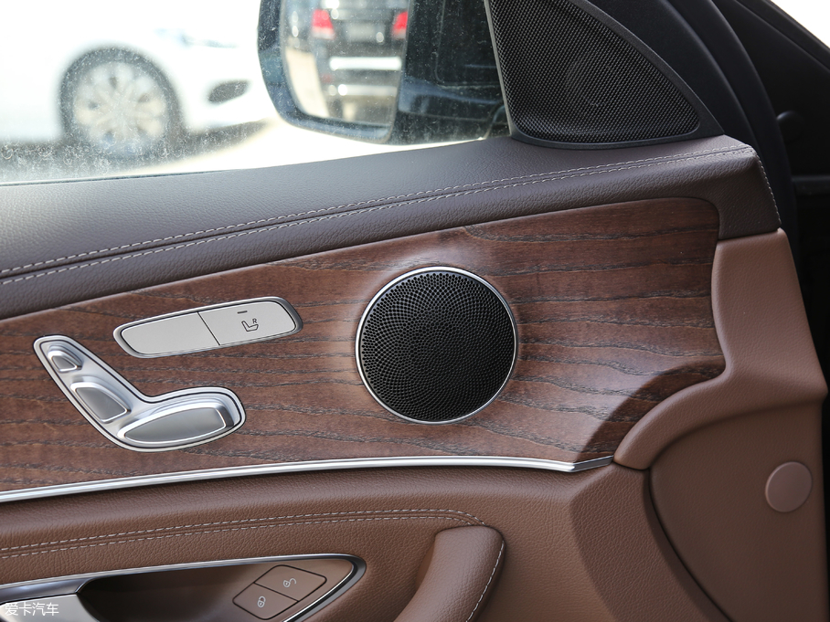 2018YE Ŀ E 200 L