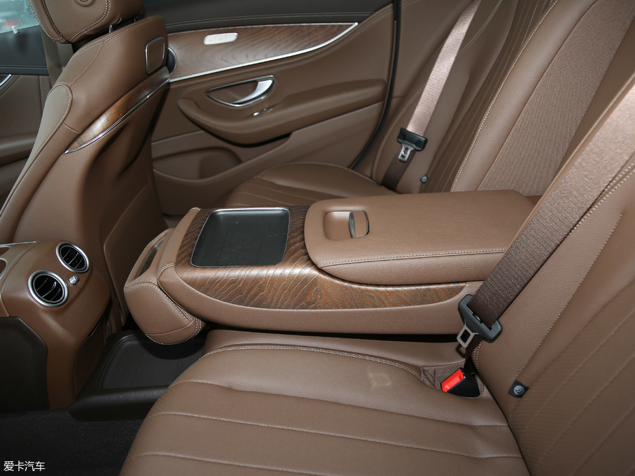 2018YE Ŀ E 200 L