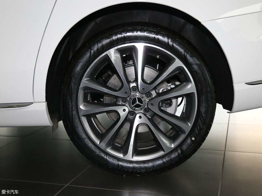 2018YE Ŀ E 200 L