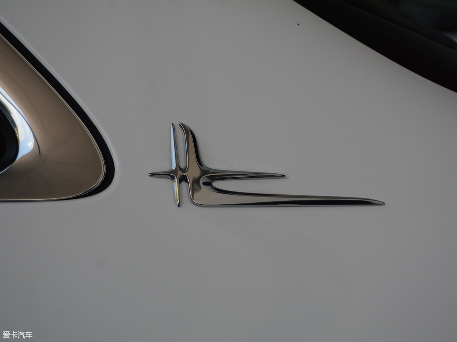 2018YE Ŀ E 300 L \(yn)ӺA