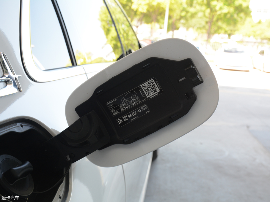 2018YE(j) Ŀ E 300 L \(yn)(dng)A