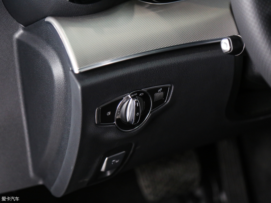 2018YE E 200 \(yn)(dng)