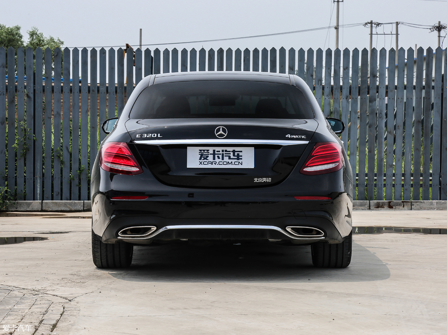 2018YE Ŀ E 320 L \ 4MATIC