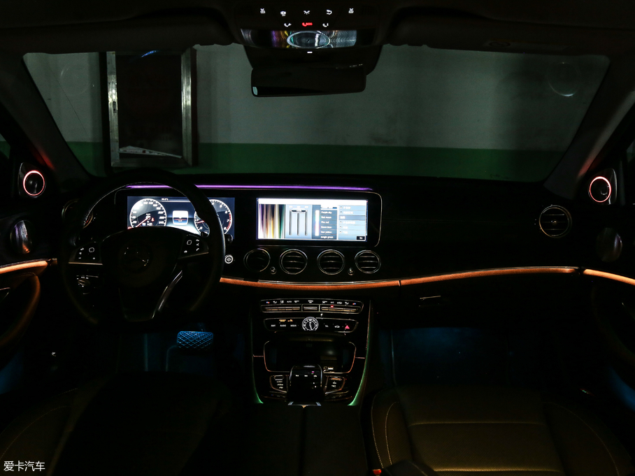 2018YE Ŀ E 320 L \ 4MATIC