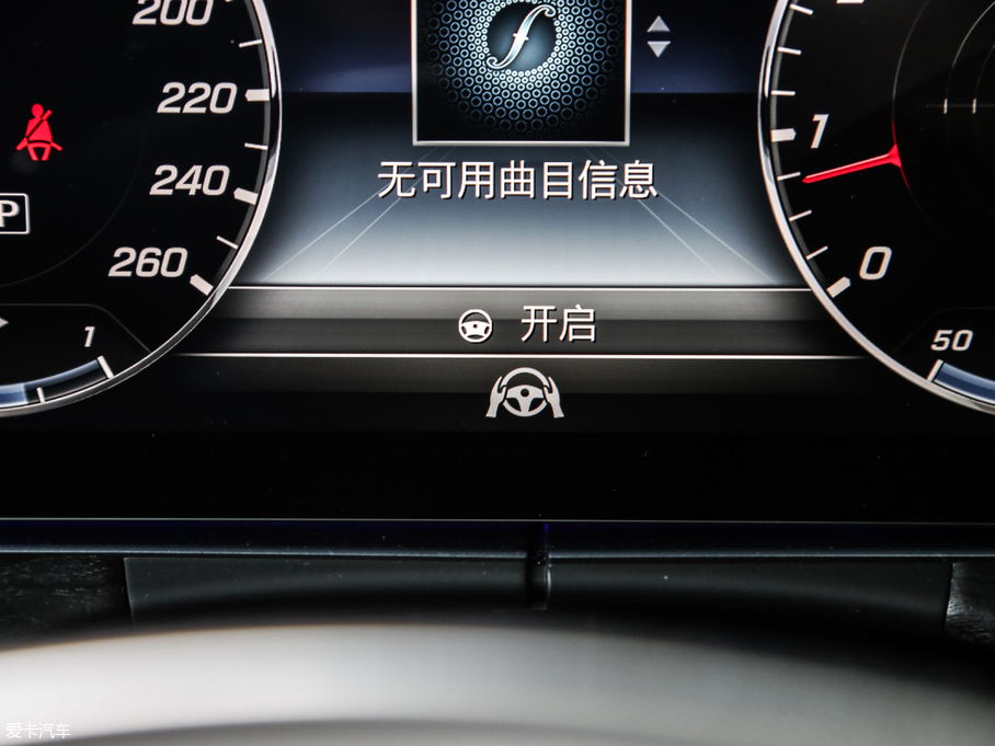 2018YE Ŀ E 320 L \ 4MATIC