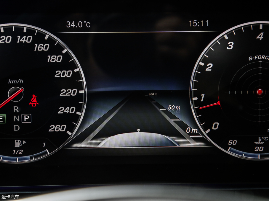 2018YE Ŀ E 320 L \ 4MATIC