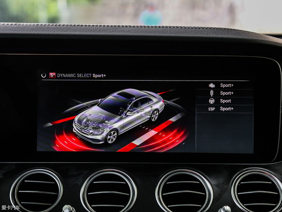 2018YE Ŀ E 320 L \ 4MATIC