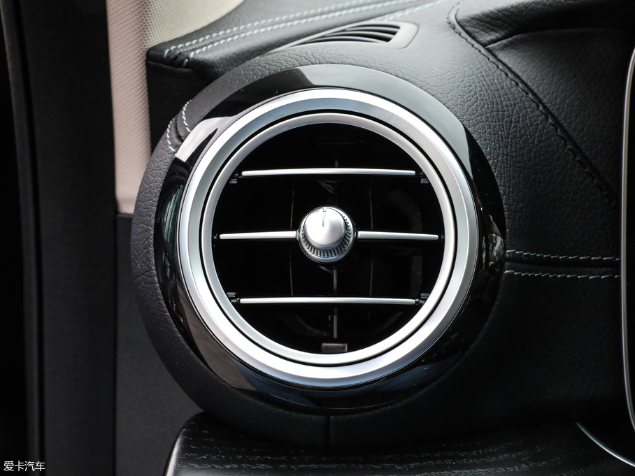 2018YE Ŀ E 200 L 4MATIC \