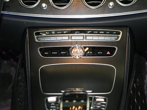 2018E 300L \ӺA п؅^