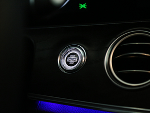 2018E 300L \ӺA п؅^