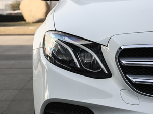 2018E 200L 4MATIC \ ^