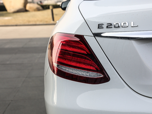 2018E 200L 4MATIC \ ^