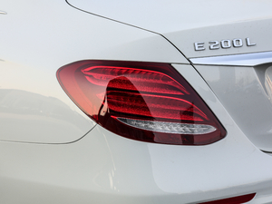 2018E 200L 4MATIC \ ^