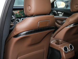 2018E 200L 4MATIC \ g