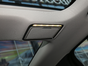 2018E 200L 4MATIC \ g