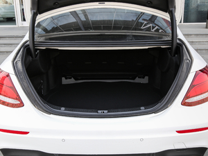 2018E 200L 4MATIC \ g