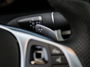 2018E 200L 4MATIC \ п؅^