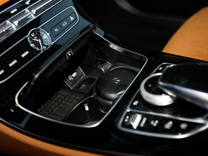 2018E 200 \Ӱ п؅^(q)