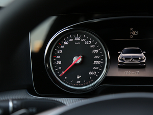 2018E 200 \Ӱ п؅^(q)