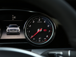 2018E 200 \Ӱ п؅^(q)