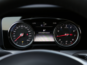 2018E 200 \Ӱ п؅^(q)