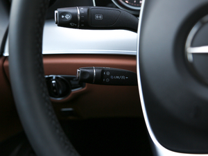 2018E 200 \Ӱ п؅^(q)