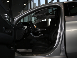 2018E 200L \(yn) ǰſg