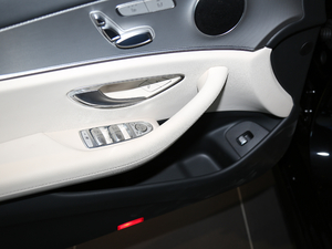 2018E 200 4MATIC \ g