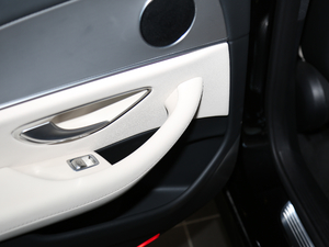 2018E 200 4MATIC \ g