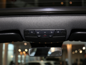 2018E 200 4MATIC \ g