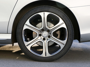 2018E 300L \ӺA ݆Ȧ