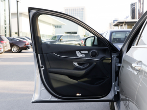 2018E 300L \(yn)ӺA {λ܇T