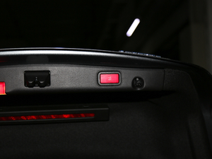 2018E 300 \(yn)(dng) g