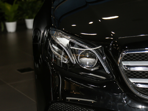 2018E 320L 4MATIC \ (ji)^