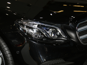 2018E 320L 4MATIC \ (ji)^