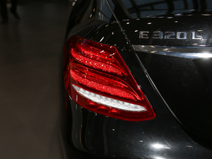 2018E 320L 4MATIC \ (ji)^