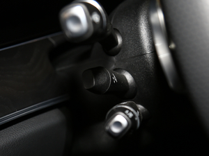 2018E 320L 4MATIC \ g