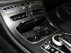 2018E 320L 4MATIC \(yn)(dng) g