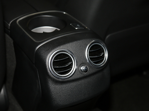 2018E 320L 4MATIC \(yn)(dng) g