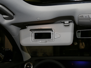 2018E 320L 4MATIC \ g