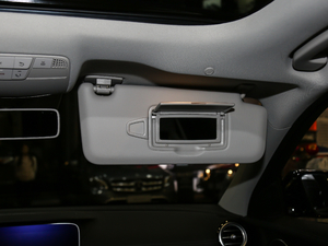 2018E 320L 4MATIC \ g